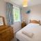 65 Strawberry Hill, Tolroy Manor