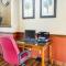 Econo Lodge Inn & Suites Eagle Pass