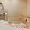 Hydria Rooms