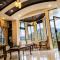 Noor Villa