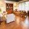 Yangshuo Edens Social Guesthouse - Wake up to a hearty Western breakfast & fresh craft coffee & night beers & outdoor activities