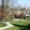 Hotel z Sanatorium Uzdrowiskowym Knieja Spa&Wellness
