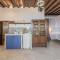 Castrum Traditional Sunset Suites