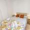 Apartamento Nueva Vida en Dénia a 50m de la playa Terraza privada y barbacoa by Family Homes Rentals