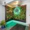 Explore Treasures Oceanfront Tower King Rm 3rd FL