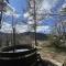 Mountain Cabin Retreat - Terrace, BBQ, Hot Tub