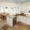 4 Bed in Swansea oc-hh682