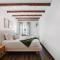 Flor de Sol House
