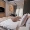 Soluns Riverside Rooms