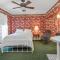 St. Elmo Hotel
