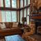 Mountainback 79 Loft Den