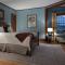 Showers Inn