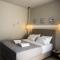 Theros Suites