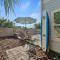 Ocean Breeze- Chic Steps to beach Family Friendly