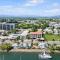 Coastal Breeze Studio Near Stadium, Ferry Marina