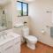 Coastal Breeze Studio Near Stadium, Ferry Marina