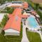 Boutique Complex Trakiets