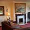 One Strathview B&B - Forfar