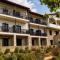 Hotel Doupiani House