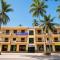 FabHotel Shadowline