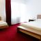 MAX International Hotel & Resort