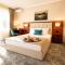 Hotel Athos R.M.T.