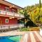 Haroula Apartments