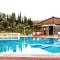 Haroula Apartments