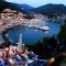Petra & Thalassa