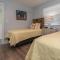 2405 Ocean Pointe Suites
