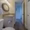 2405 Ocean Pointe Suites