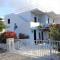 Alex Studios Tinos
