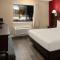 Bay Breeze Inn