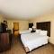 Yellowstone Lodge