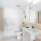 Cairns City Escape - Elevated Modern Haven with Pool