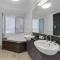 Trinity Beach Oasis - Poolside Retreat and Serenity