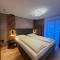 Glanz & Glory Hotel