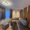 Glanz & Glory Hotel