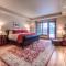 Cowboy Heaven Suites-Unit 2B
