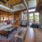 Latigo Lodge