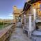 Latigo Lodge