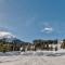 Twin Lift Lodge