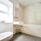 4 Bed in Pwllheli oc-morann