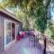 Cozy Riverview Cabin