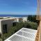 Green Coast 60 b