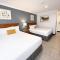 Sunrise Inn