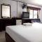 โรงแรมฟ้าพราวฝน Fah Proud Fon Hotel - 呵叻