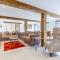 Kestrel Barn-Uk31353