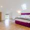 Kestrel Barn-Uk31353