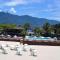 Coconuts Maresias Hotel
